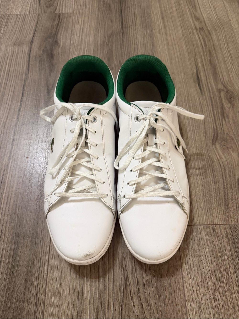 Lacoste White Low-Top Sneakers with Green Collar
